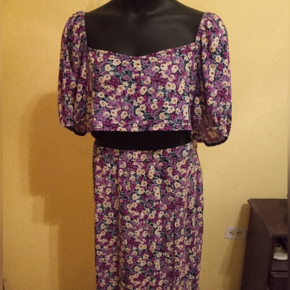 Shein Curve Purple Floral Crop Top and Skirt Two Piece Set Plus Size